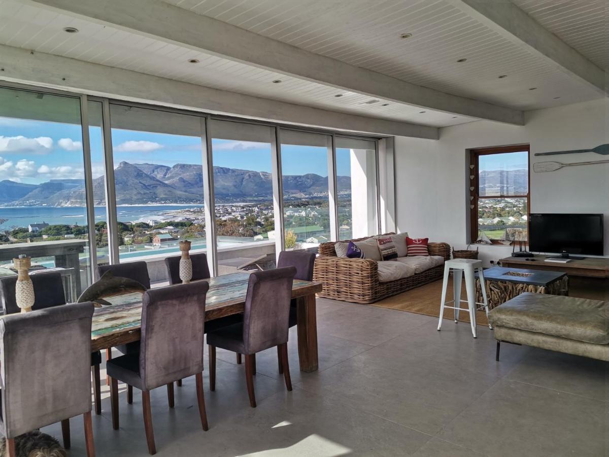 Mountain & Sea Apartments 科梅奇 外观 照片
