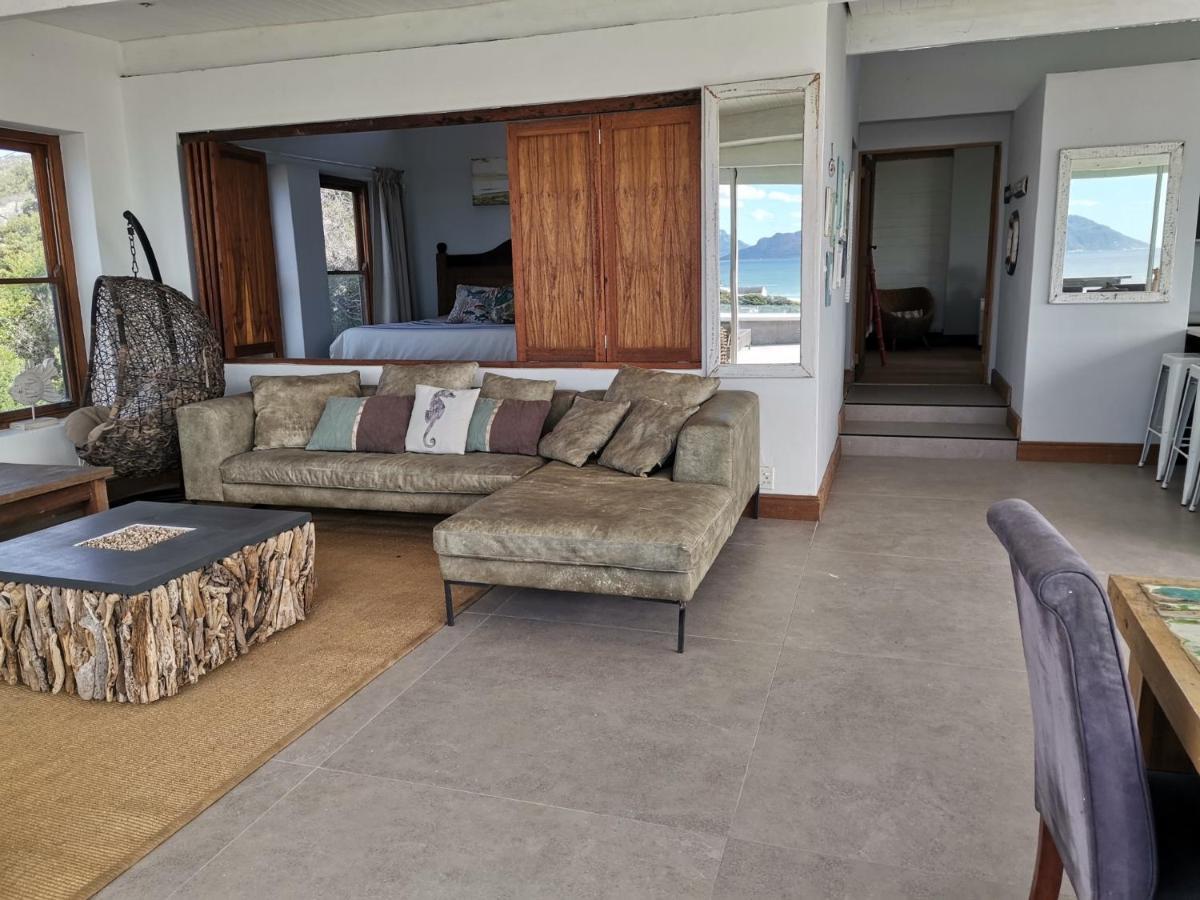 Mountain & Sea Apartments 科梅奇 外观 照片