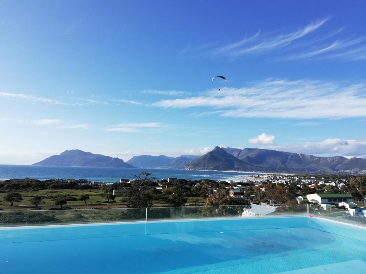 Mountain & Sea Apartments 科梅奇 外观 照片