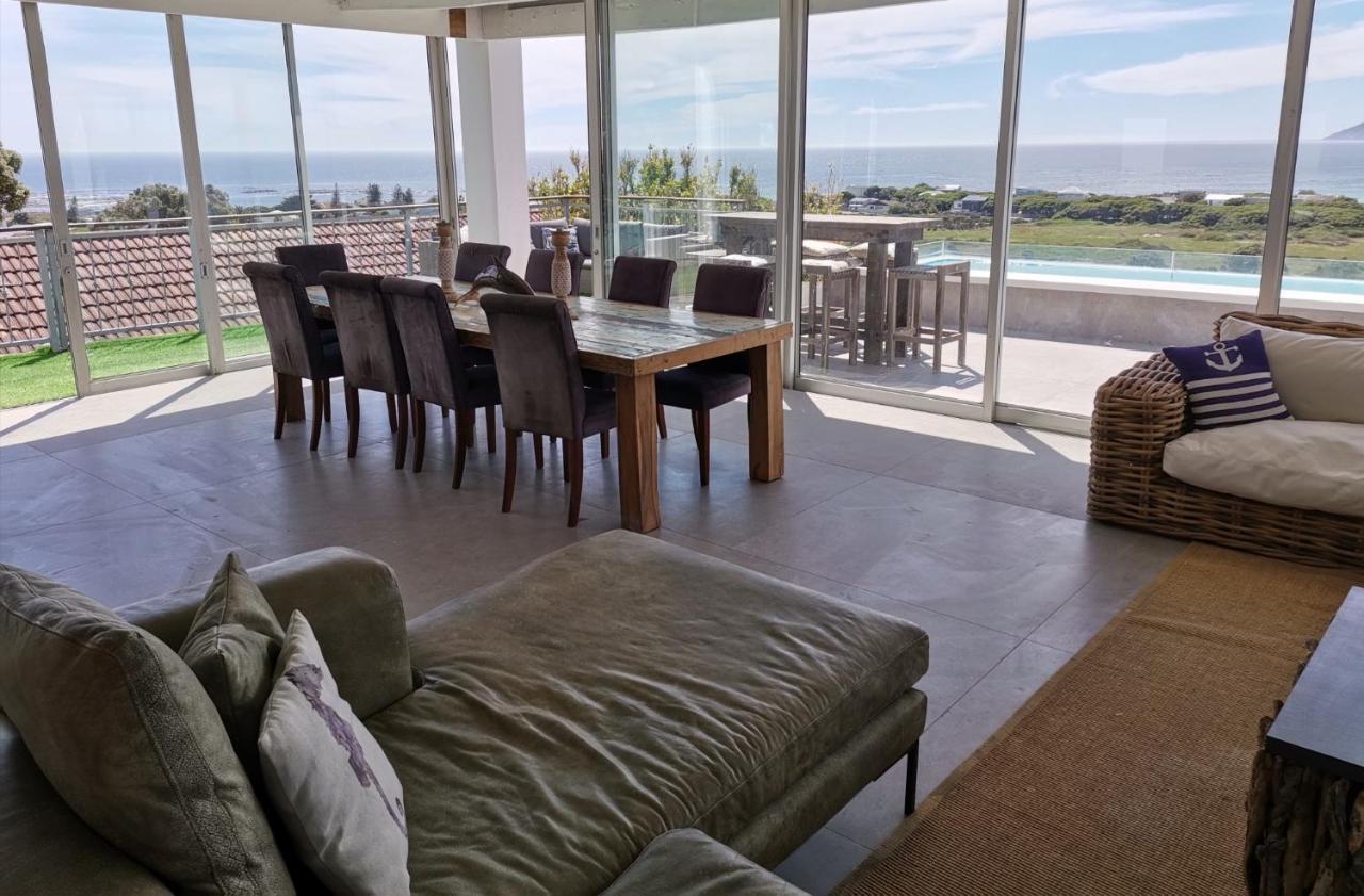Mountain & Sea Apartments 科梅奇 外观 照片