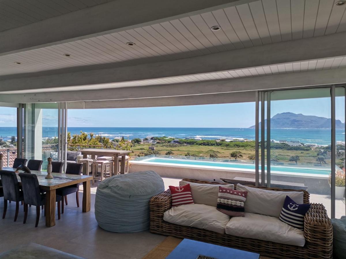 Mountain & Sea Apartments 科梅奇 外观 照片