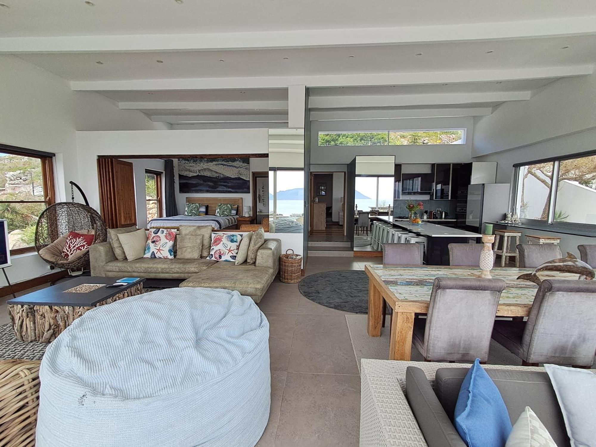 Mountain & Sea Apartments 科梅奇 外观 照片