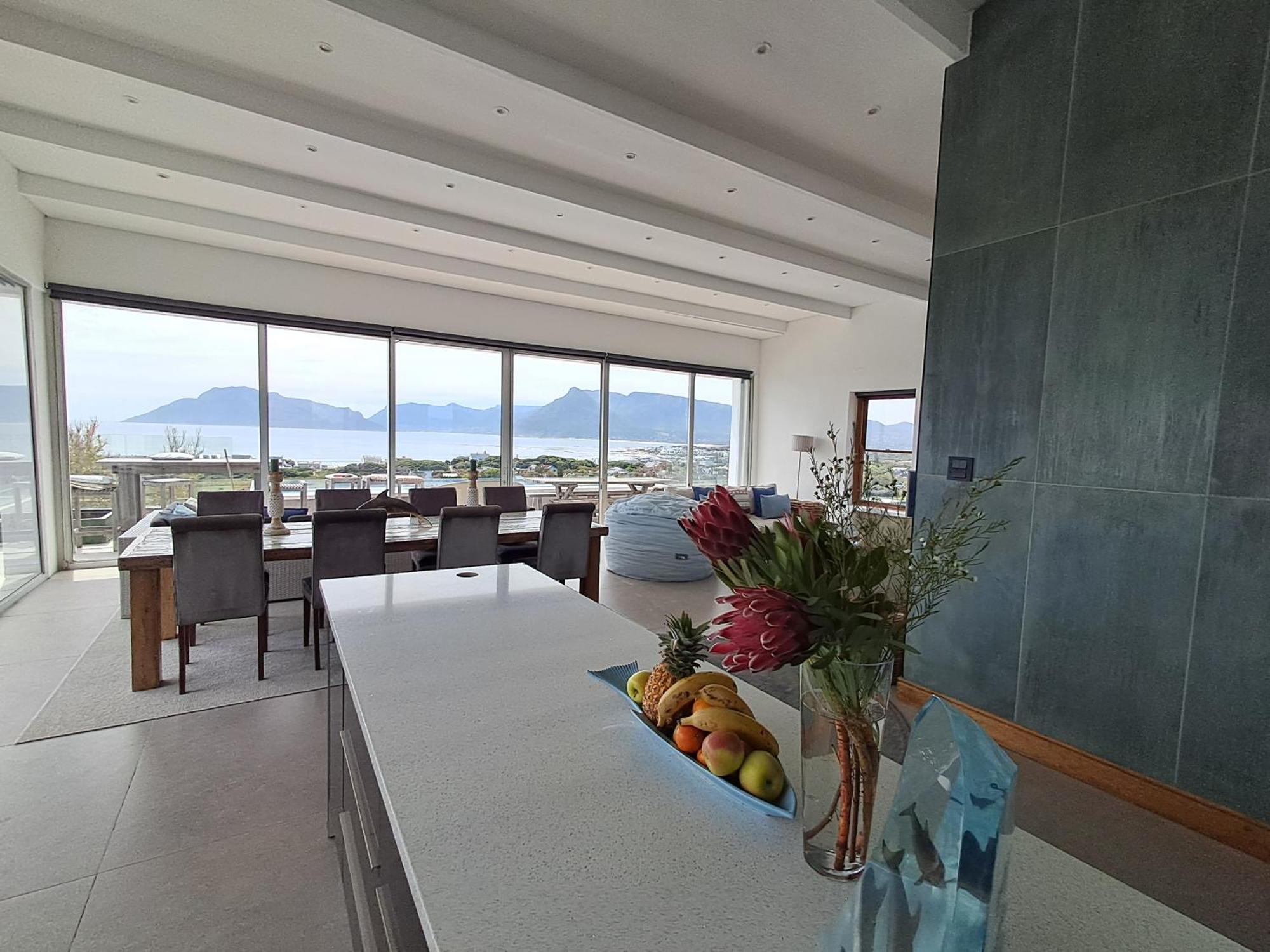 Mountain & Sea Apartments 科梅奇 外观 照片