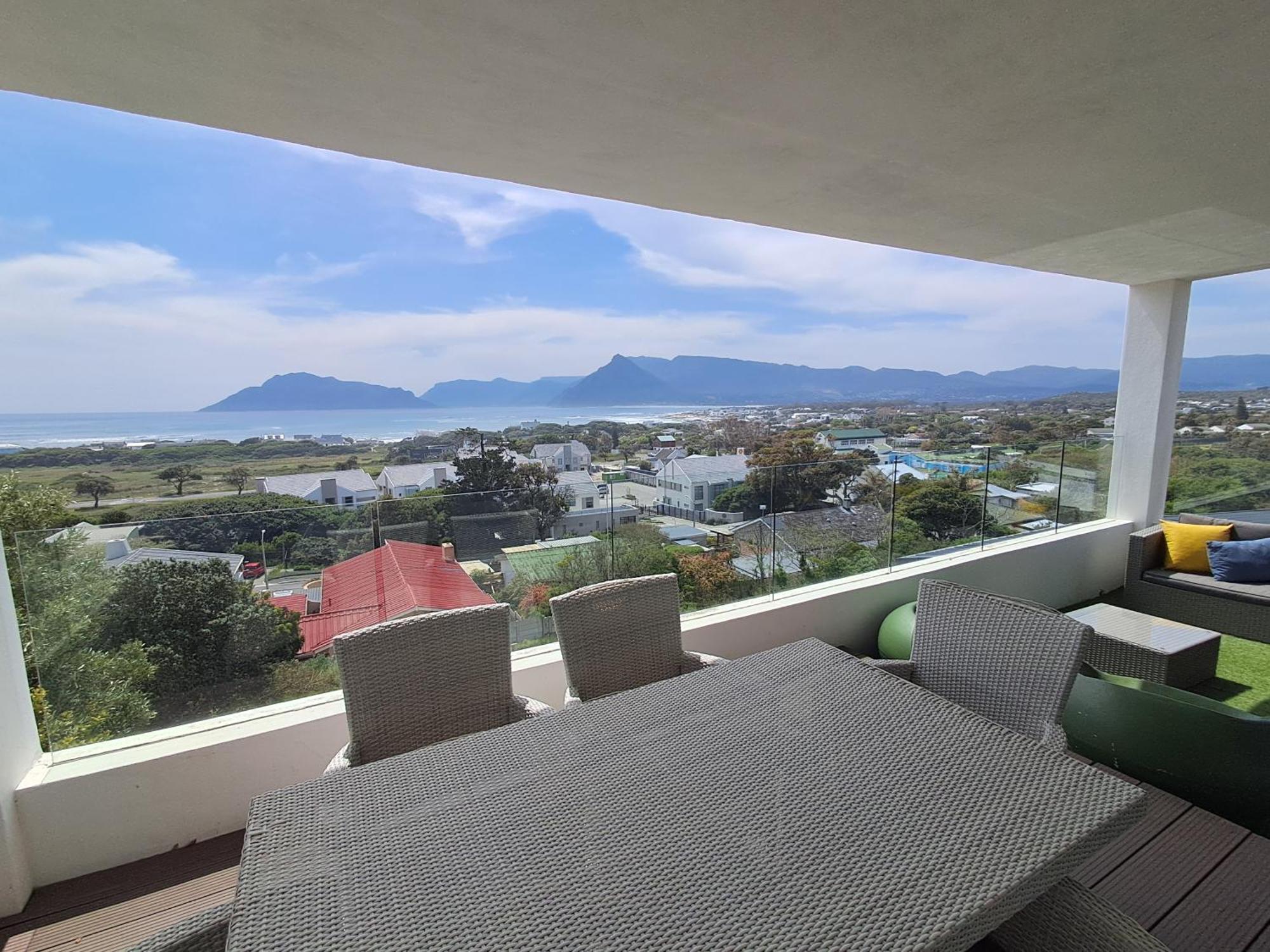 Mountain & Sea Apartments 科梅奇 外观 照片