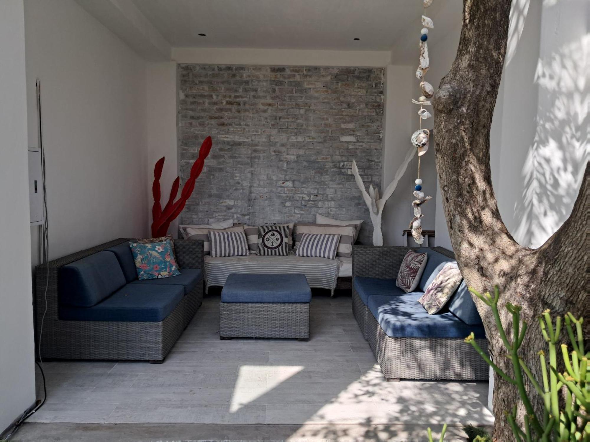 Mountain & Sea Apartments 科梅奇 外观 照片