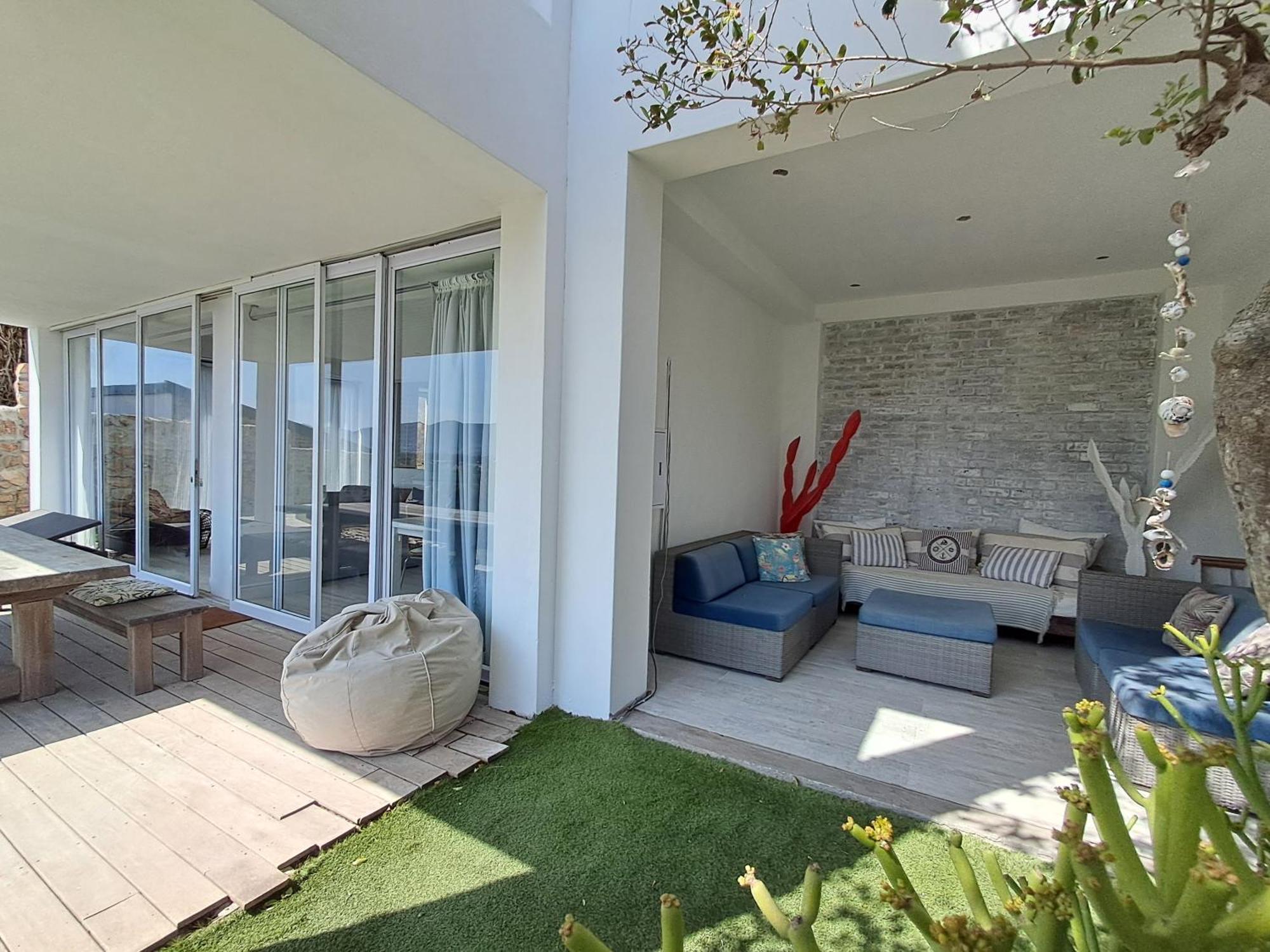 Mountain & Sea Apartments 科梅奇 外观 照片