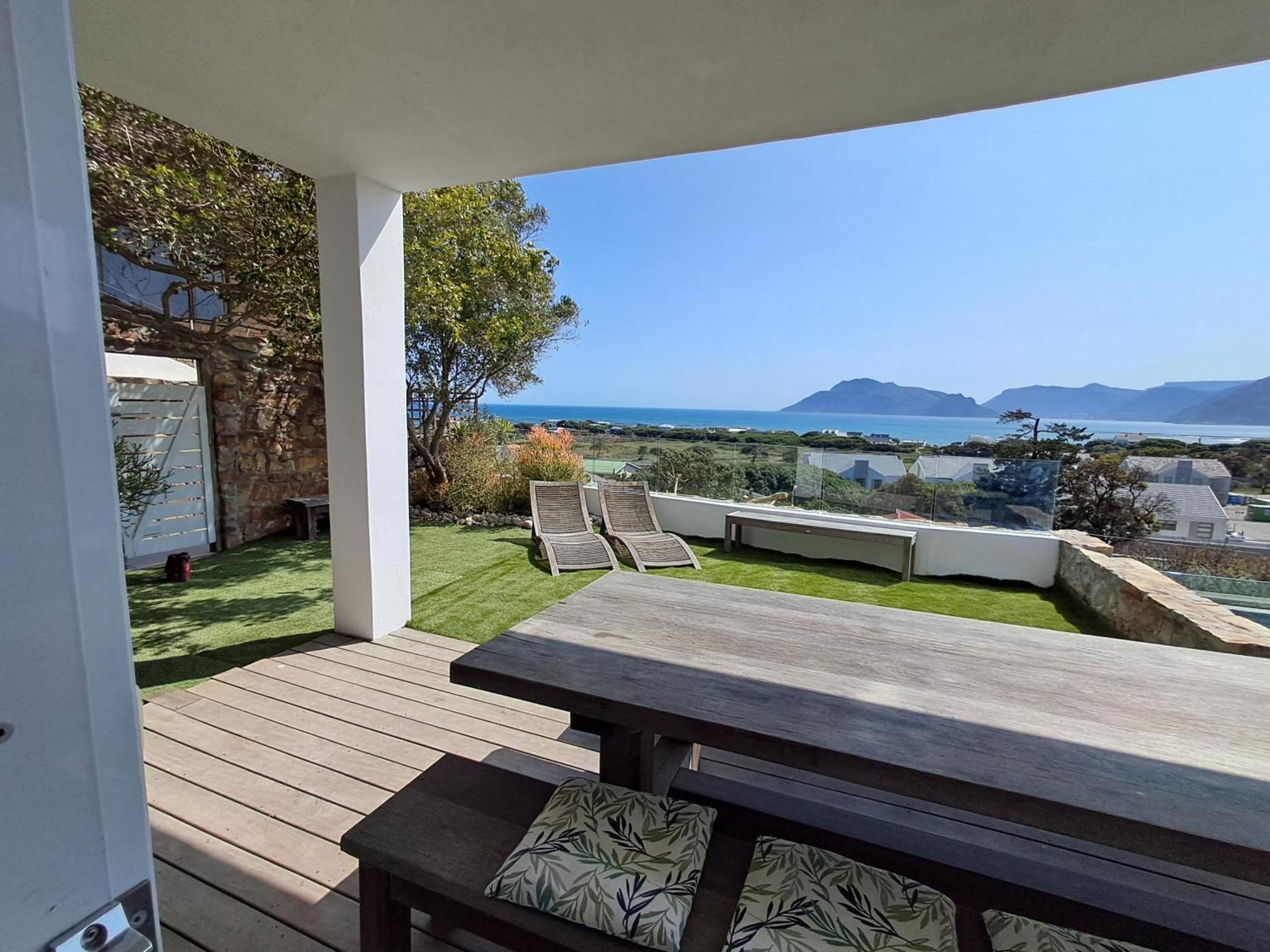 Mountain & Sea Apartments 科梅奇 外观 照片