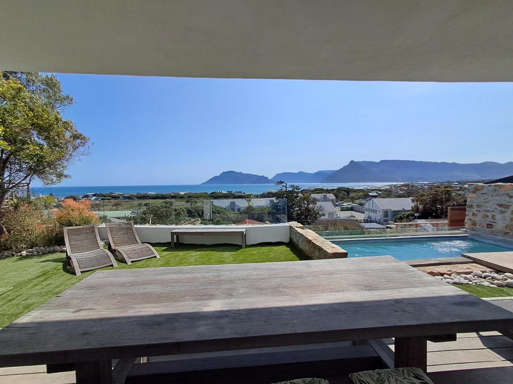 Mountain & Sea Apartments 科梅奇 外观 照片